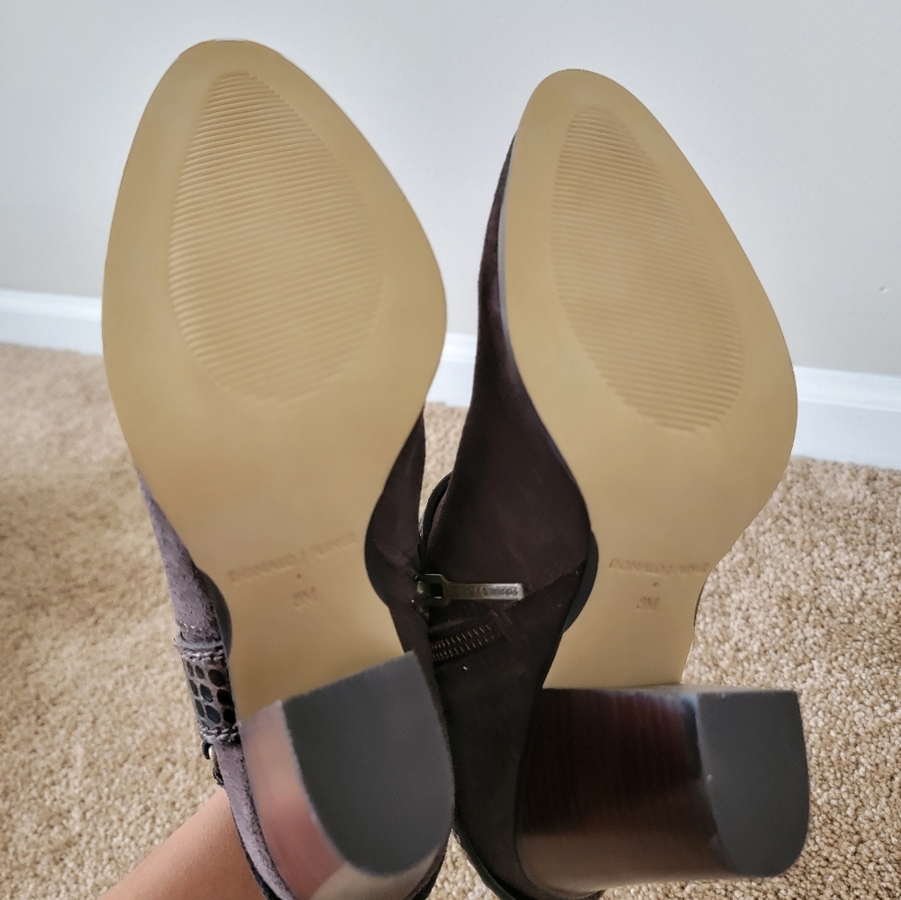 Donald J Pliner Selita 8M Suede Booties - Picture 7 of 9